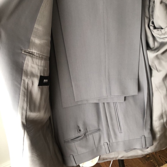 Hugo Boss Suit - Picture 4 of 4